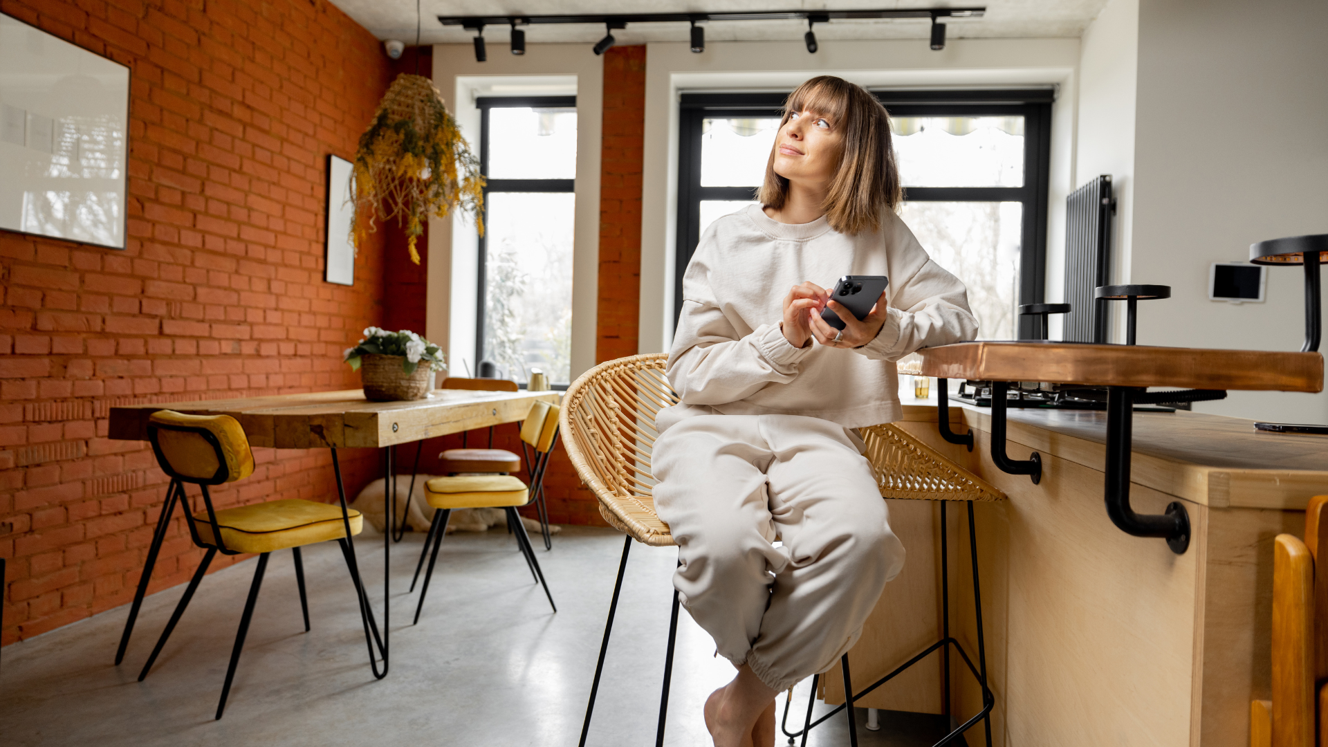 The Ultimate Guide to Hosting Photoshoots: Tips and Tricks